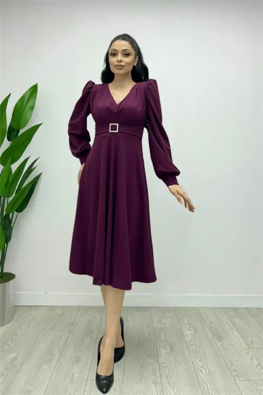 Import qilingan krep mato kamar detallari bilan midi ko'ylak - BADIMJON RANG - 2
