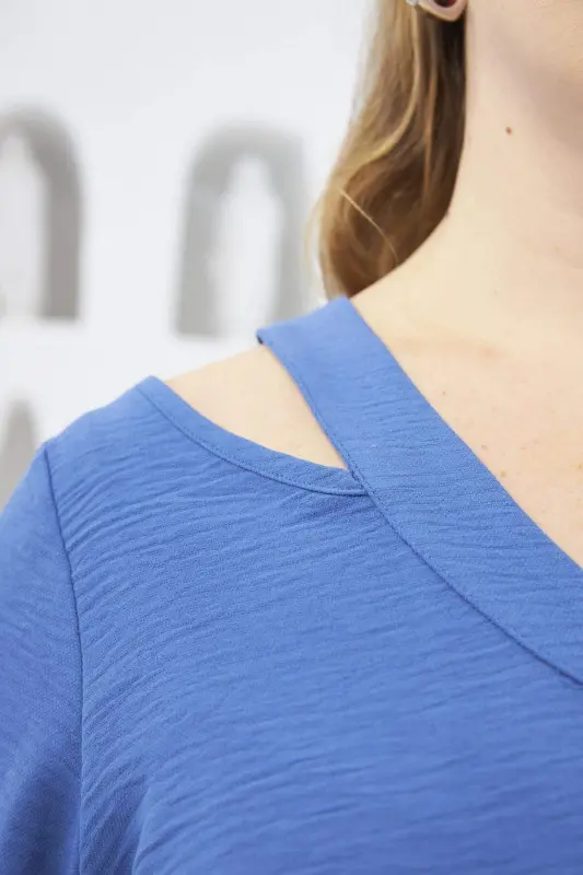 Indigo Plus Size Blouse with Collar Detail - 3