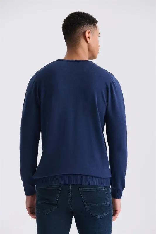 Indigo Slim Fit Velosiped Yoqasida Naqshli Triko Kozok - 4