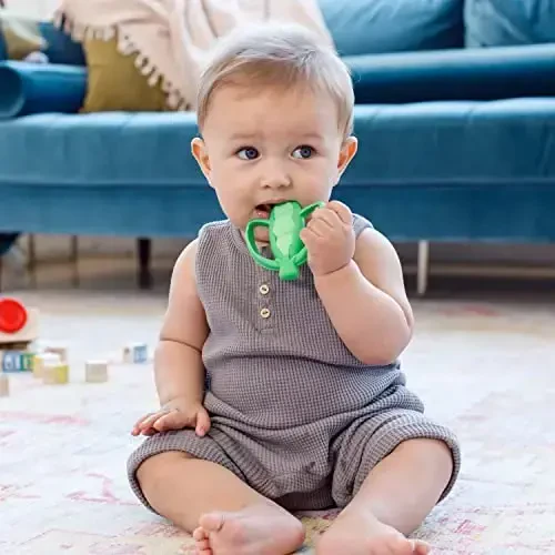 Infantino Lil’ Nibbles Textured Silicone Teether, BPA-Free Baby Teething Toy, Soft, Easy to Hold, Sensory Stimulation for Infants, Pea Pod - 5