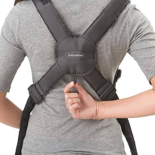 Infantino Swift Classic Carrier with Pocket, 2-Ways to Carry Carrier with Wonder Bib & Essentials Storage Front Pocket for Babies 8-25lb, Adjustable Strap, Black - 36