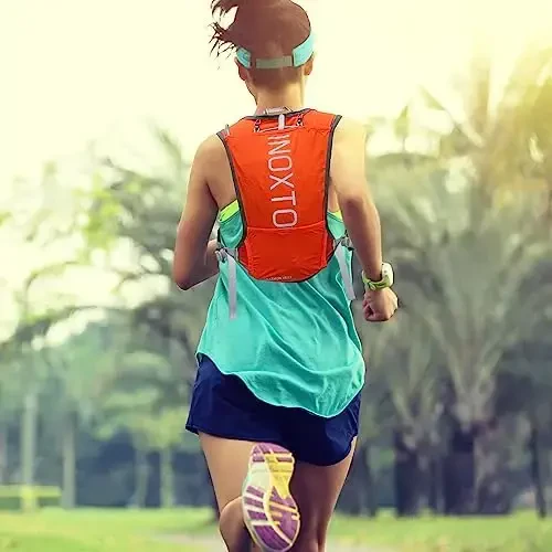 INOXTO Running Hydration Vest Backpack,Lightweight Insulated Pack with 1.5L Water Bladder Bag Daypack for Hiking Trail Running Cycling Race Marathon for Women Men - 6