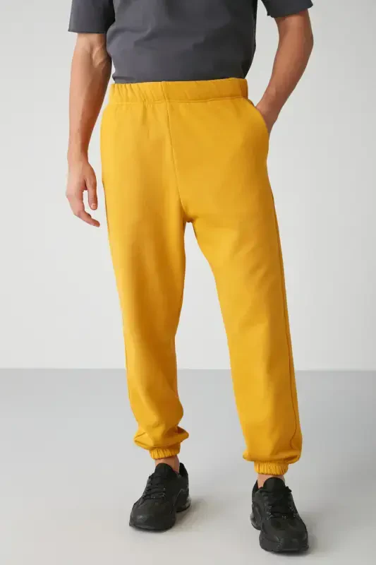 Insıde Erkak Regular Fit Yumshoq Matoli Beli Pachasi Lastikli Zafaron Sariq Sport Shimi-Zafaron Sariq - 2