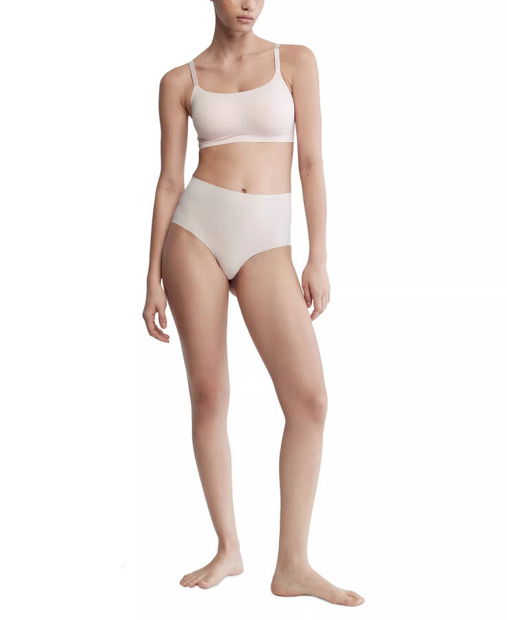 Invisibles Comfort Lightly Lined Retro Bralette QF4783 Nymph's Thigh (Nude 5) - 2