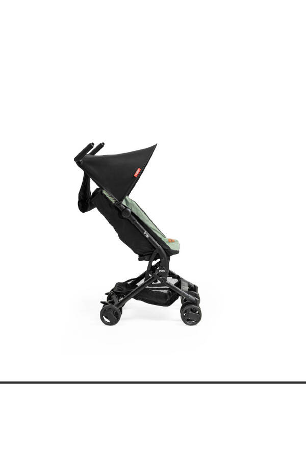 Iris Stroller - 10