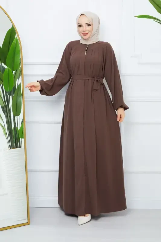 Исламское платье из мединского шелка, свободного кроя с плиссированной юбкой, с капюшоном - ВИЗОН - 2