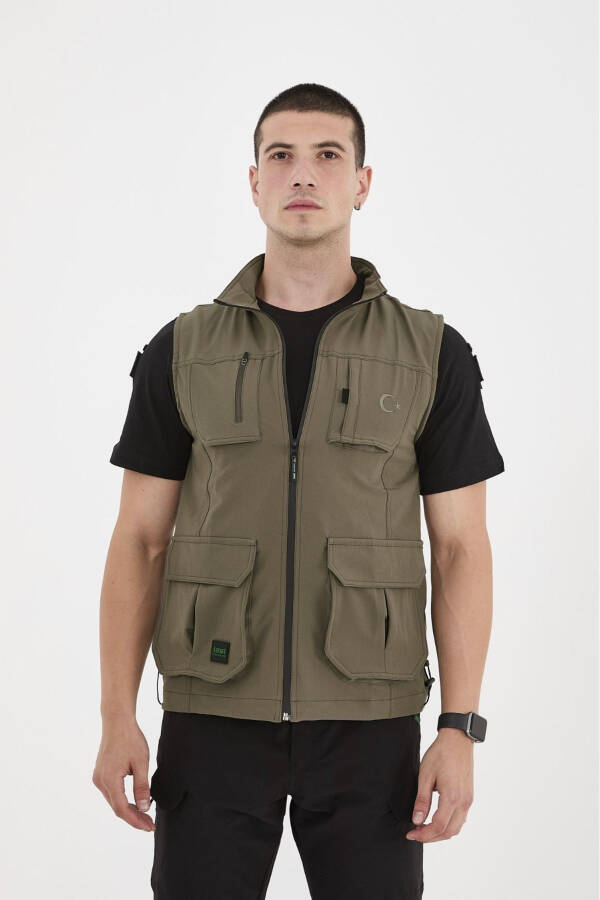 ISSI Tactical Men's Vest - 1