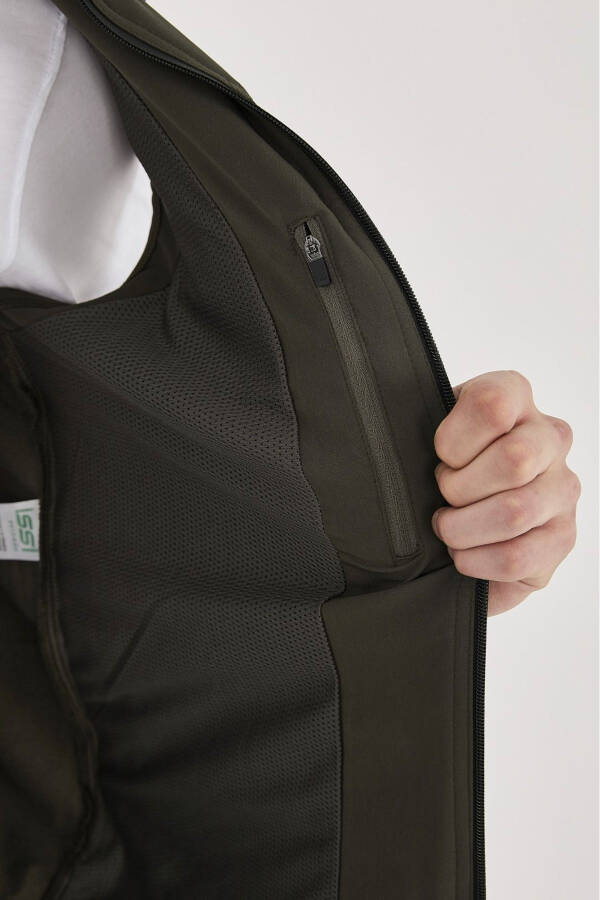 ISSI Tactical Men's Vest - 6