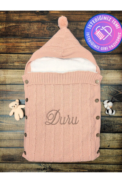 Oeko Sertifikalı Bebek Kundağı Triko Içi Peluş Örgülü Istediğiniz Ismi Nakışla Yazıyoruz-Pudra - 1