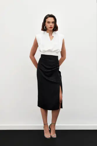 Юбка из сатина с драпировкой - Черная - SATEEN (1)