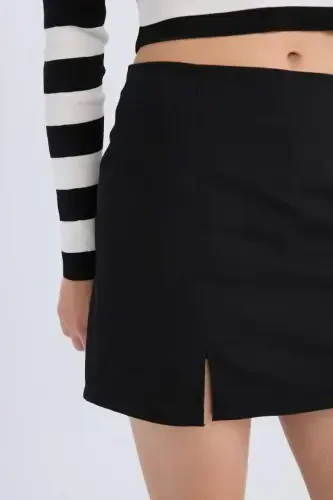 Юбка мини с разрезом на подкладке, базовая, из хлопка, с высокой талией - черная - 6