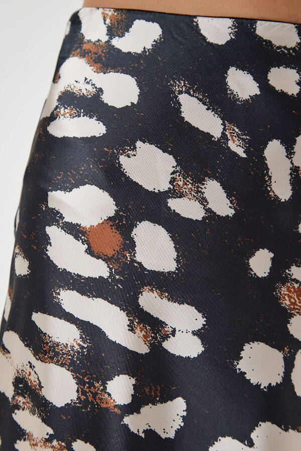 Юбка женская, атласная, с антрацитовым принтом, DD01142 - 5