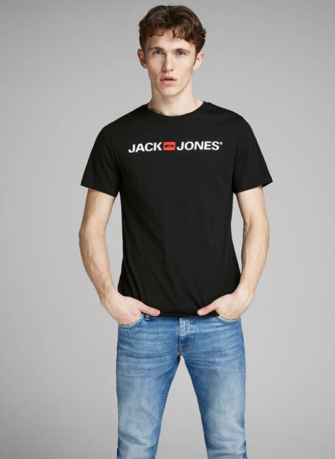 Jack & Jones 12137126 Qora Erkaklar uchun futbolka - 1
