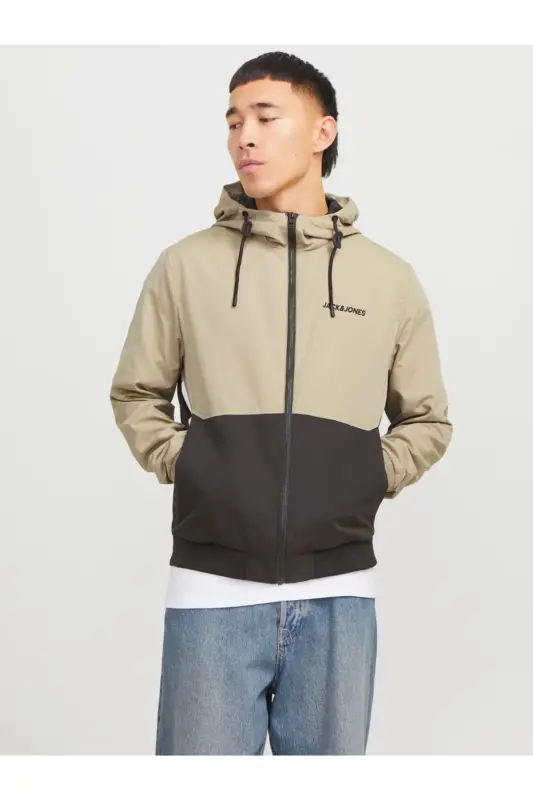 JACK & JONES 12200208 МУЖСКАЯ КУРТКА-ВЕТРОВКА С КАПЮШОНОМ-Coriander - JACK & JONES