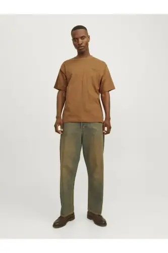 Jack Jones Blachad Brand Erkaklar uchun futbolkasi 12259357 - 3