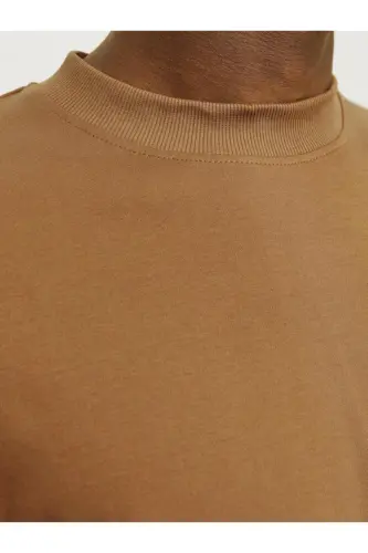 Jack Jones Blachad Brand Erkaklar uchun futbolkasi 12259357 - 4