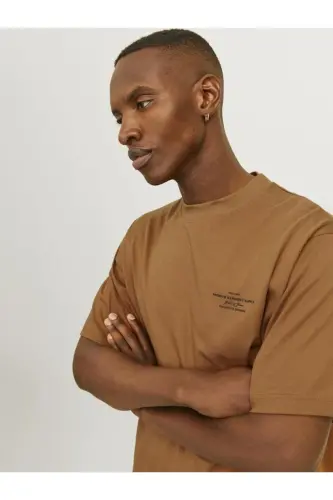 Jack Jones Blachad Brand Erkaklar uchun futbolkasi 12259357 - 5