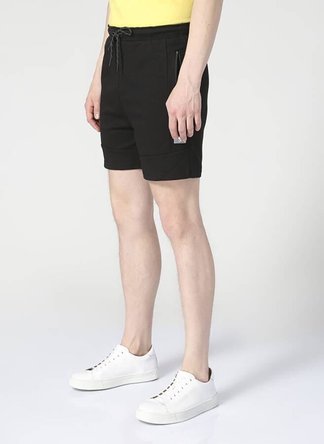 Jack & Jones Black Men's Shorts - 3