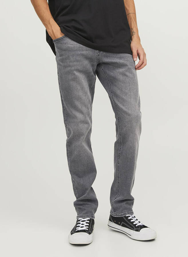 Jack & Jones erkaklar uchun Slim Fit jinsi shimlari - 3