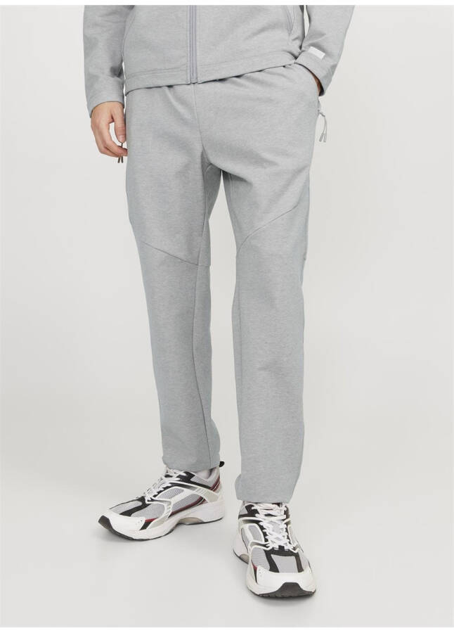 Jack & Jones Men's Slim Fit Grey Melange Sweatpants - 38