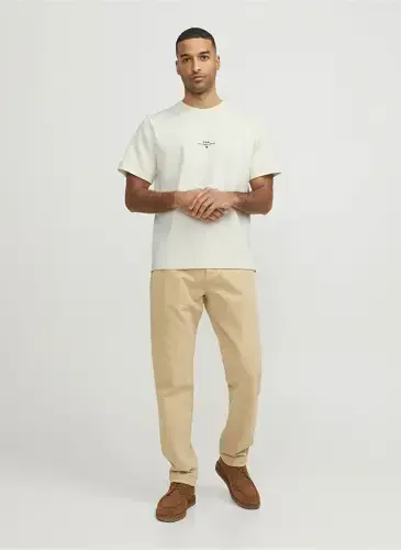 Jack & Jones Round Neck Off White Men's T-Shirt RDDLUCA TEE S/S CREW NECK NOOS - 2