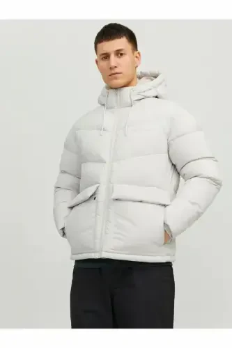 Jack & Jones Vesterbro Puffer, Erkaklar uchun bej rangli kaputli ko'ylagi - 1