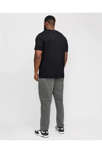 JACK&JONES 12158505 SOL GOGUS YAZILI BUYUK BEDEN KISA KOL TSHIRT - SIYAH-SIYAH - 11