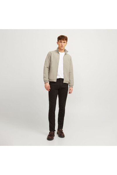 Jack&Jones Rush Harrington Bomber Erkaklar uchun bej rangli tik yoqali ko'ylagi - 4