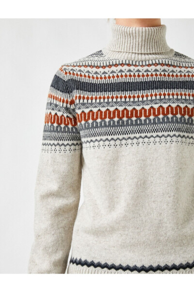 Jacquard Neck Sweater - 5