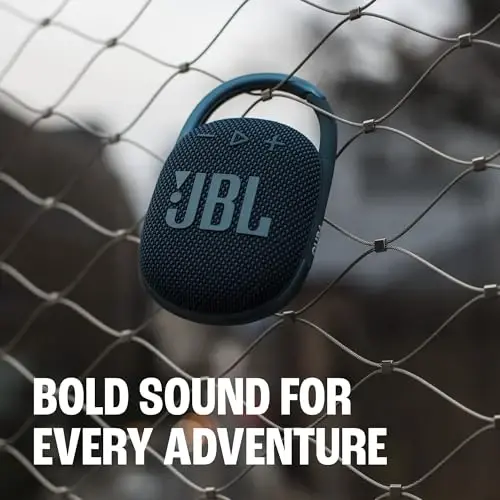 JBL Clip 4 - портативная мини-колонка Bluetooth, большой звук и напористые басы, встроенный карабин, водо- и пыленепроницаемость IP67, 10 часов воспроизведения, колонка для дома, улицы и путешествий (Squad) - JBL (1)