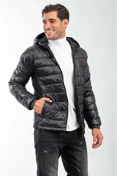 JCOTRACE Light Jacket with Hood - JACK & JONES