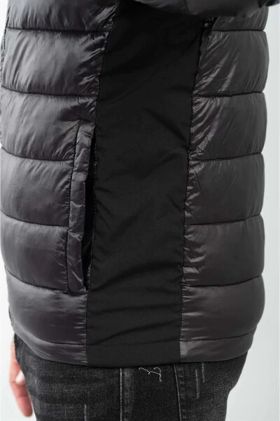 JCOTRACE Light Jacket with Hood - 6