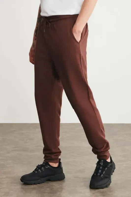 Jeremiah Men's Regular Fit Flexible Fabric Drawstring Waistband and Elastic Pocketed Burgundy Sweatpants-Burgundy - 4