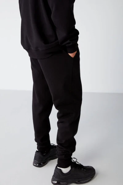 Jeremiah Men's Sweatpants - 5