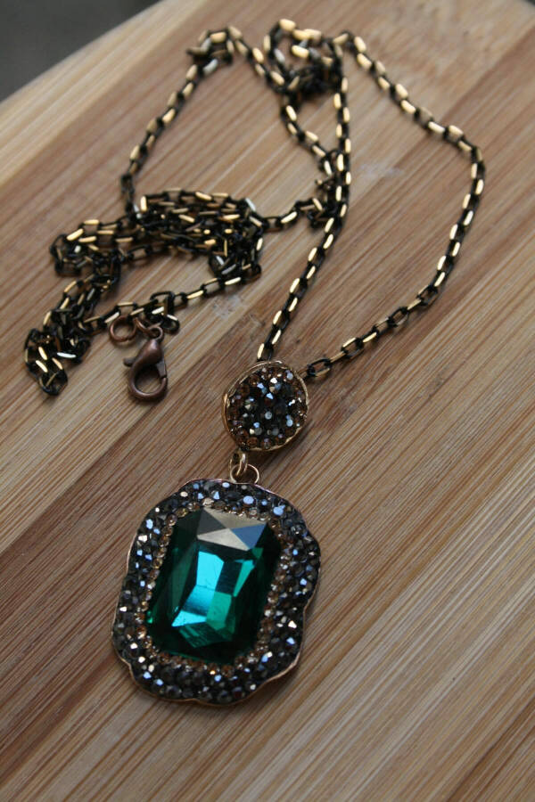 JEWELLERY Handmade Necklace with Crystal Stones - 4