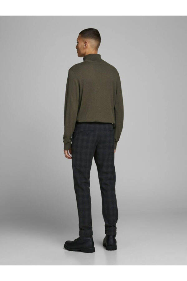 Jjeemil Knit Roll Neck Men's Sweater - 4