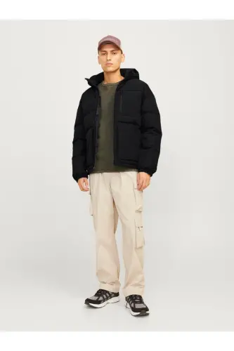 Jjeotto Puffer Ko'ylagi Sn Erkaklar Ko'ylagi 12258416 Qora - JACK & JONES (1)