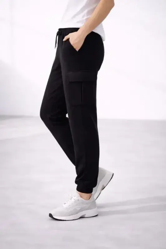 Jogger Eşofman Altı Rahat Kalıp, Kargo Cepli, Lastikli Paça, Günlük Spor Pantolon - Siyah - 3