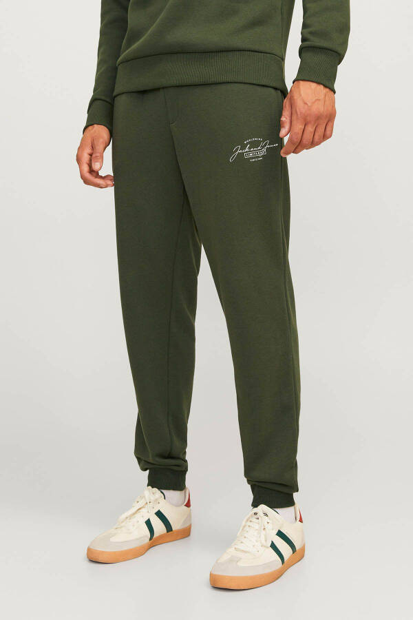 JPSTGORDON Unbrushed Khaki Men's Sweatpants - 1