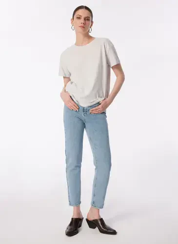 Judge Bicycle Collar Plain Off White Women's T-Shirt 24YKTS9025X - YARGICI (1)