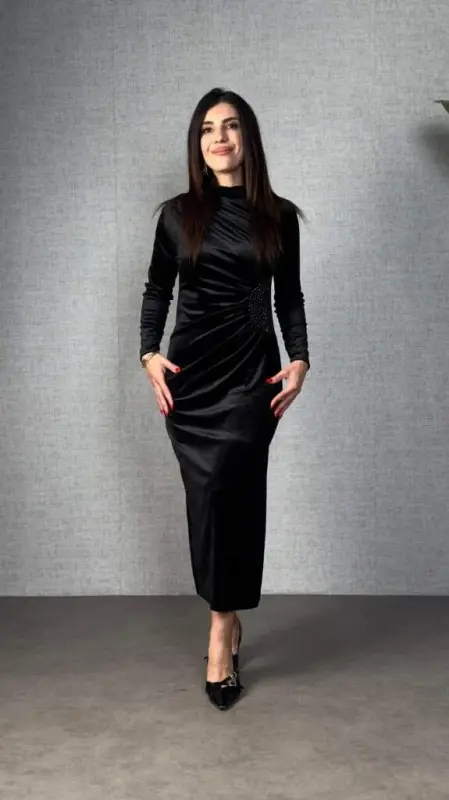 Judge Long Sleeve Shoulder Detailed Side Stone Detailed Long Velvet Dress - 3