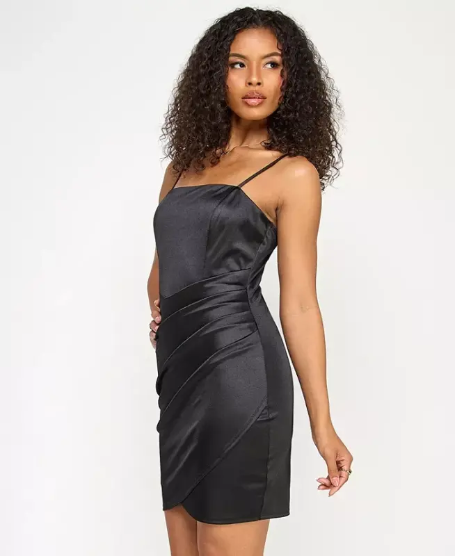 Juniors' Ruched Asymmetric Bodycon Dress-Black - 3