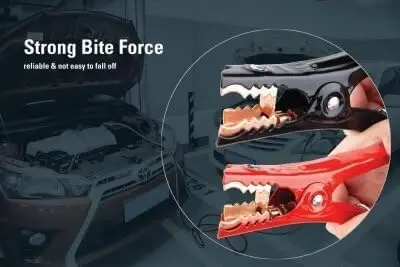 Justin Case avtomobil uchun yuqori quvvatli ot oldirgich kabellari, 2 o'lchovli sim o'tkazgichni o'z ichiga oladi, 20 'avtomobil ot oldirgich kabellari va 365 kunlik yo'l yordami - 6