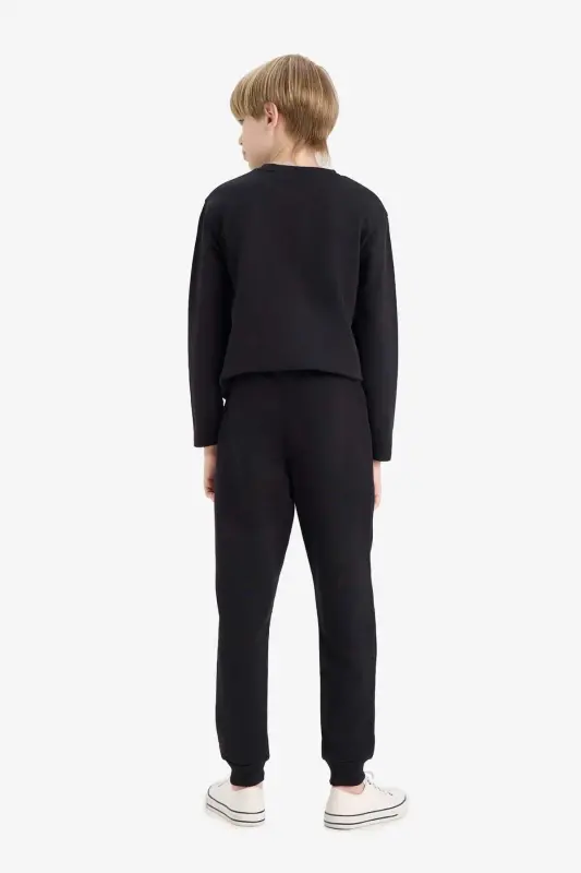 Siyah Beli Paçası Lastikli Cepli Jogger Okul Eşofman Altı Erkek Çocuk K8852A624AU - BLACK - 6