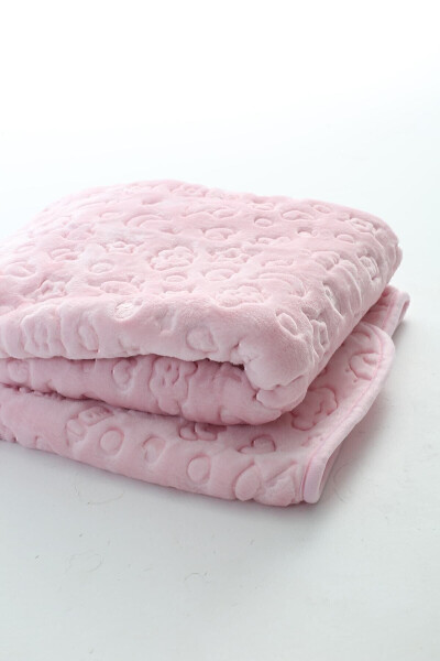 Kabartmalı Peluş Battaniye 90×110 Cm Not: (MEVSİMLİK INCEDİR) - Pembe - 4