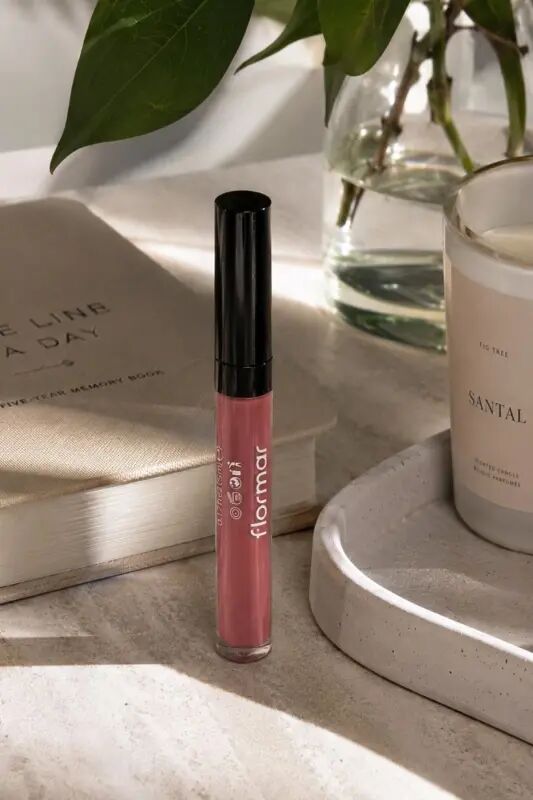 Kadife Dokulu Likit Mat Ruj - Just Matte Liquid Lipstick 13 Mystic - 13 MYSTİC PEMBE - FLORMAR