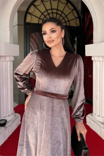 Kadife Kumaş V Yaka Midi Elbise - KAHVERENGİ - 3