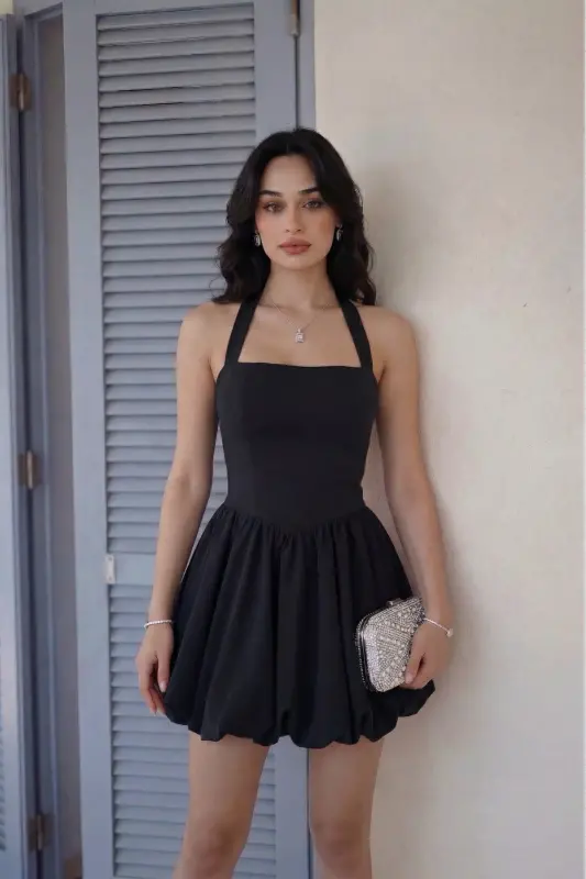 Kadın Abiye Fırfır Etekli Boyundan Askılı Mini Elbise - Abiye & Mezuniyet Elbisesi - Siyaahh - 3