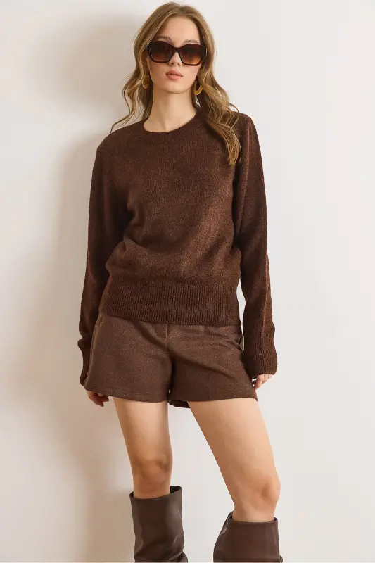 Kadın Acı Kahve Bisiklet Yaka Yumuşak Dokulu Basic Triko Kazak KZK-19000845-Acı Kahve - OLALOOK