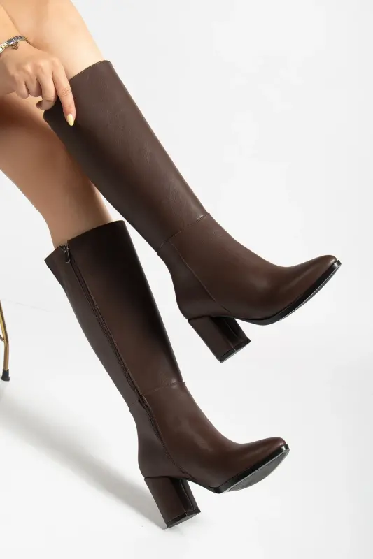 Kadın Acı Kahve Fermuarlı Diz Altı Boy Topuklu Çizme-Kahverengi - 4